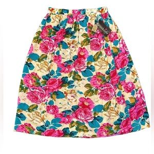 Vintage 1970’s deadstock Grannycore floral,  midi cottagecore skirt. USA 14 NWT